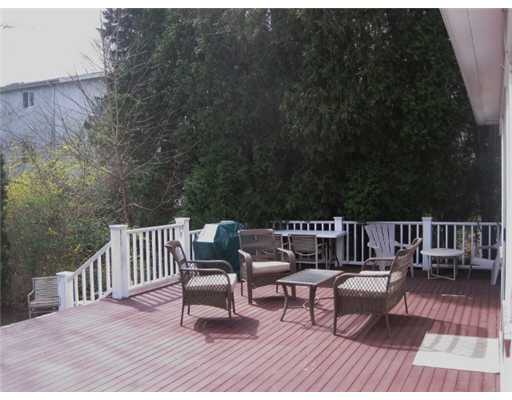 23 Onondega Road Narragansett, RI 02882 - Photo 18 of 20 Patio/Deck.