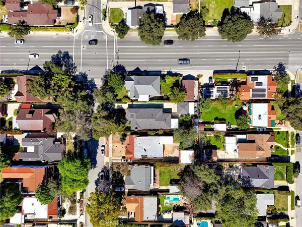 $1,795,000 | 250 South Berkeley Avenue, Pasadena, CA 91107