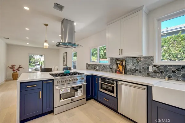 $1,795,000 | 250 South Berkeley Avenue, Pasadena, CA 91107