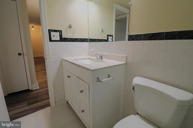 $2,100 | 6010 Westchester Park Drive, Unit T2, College Park, MD 20740