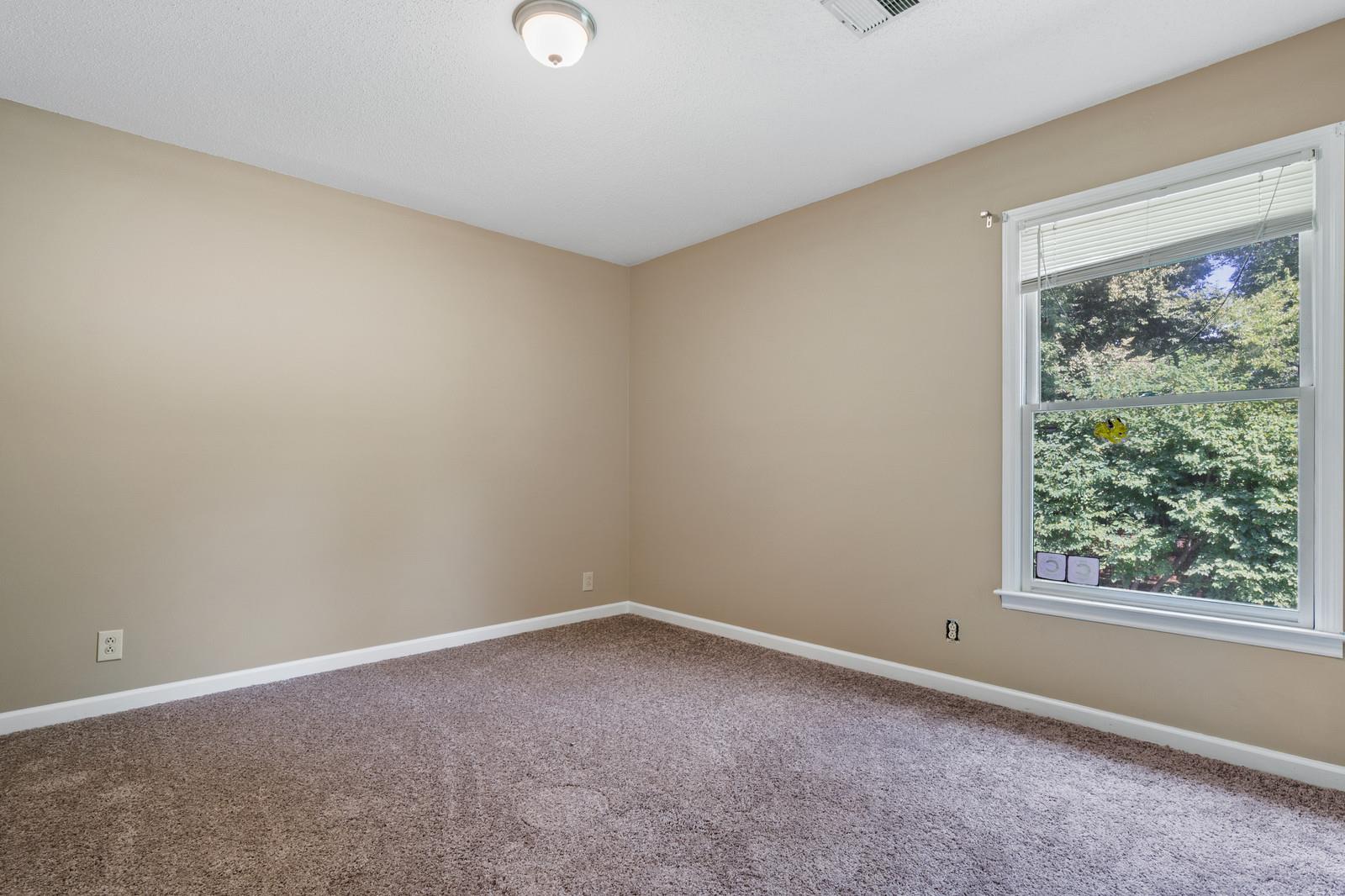 262 Cheshire Road Clarksville, TN 37043 - Photo 18 of 30 Guest room 2