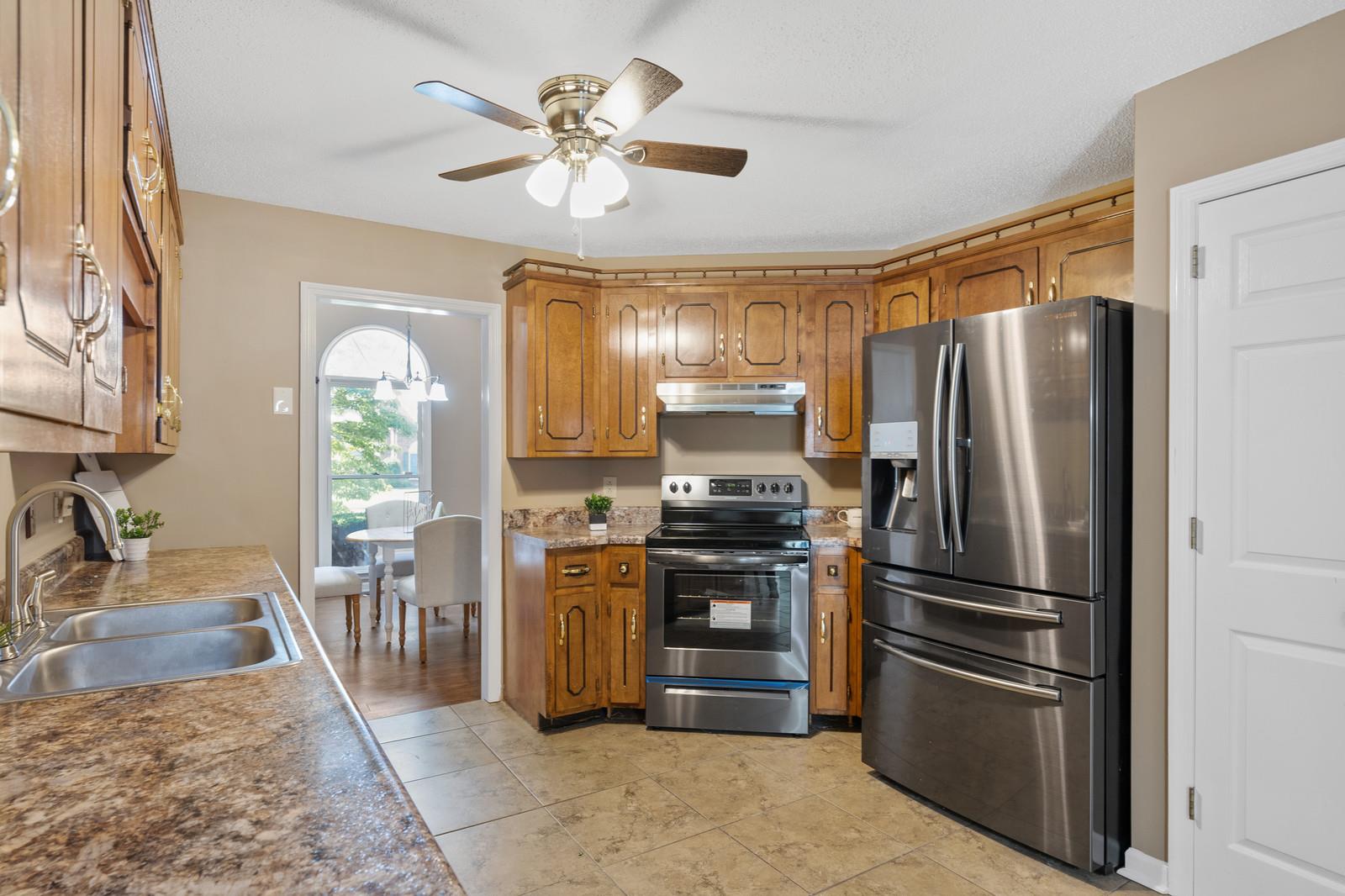 262 Cheshire Road Clarksville, TN 37043 - Photo 8 of 30 Kitchen
