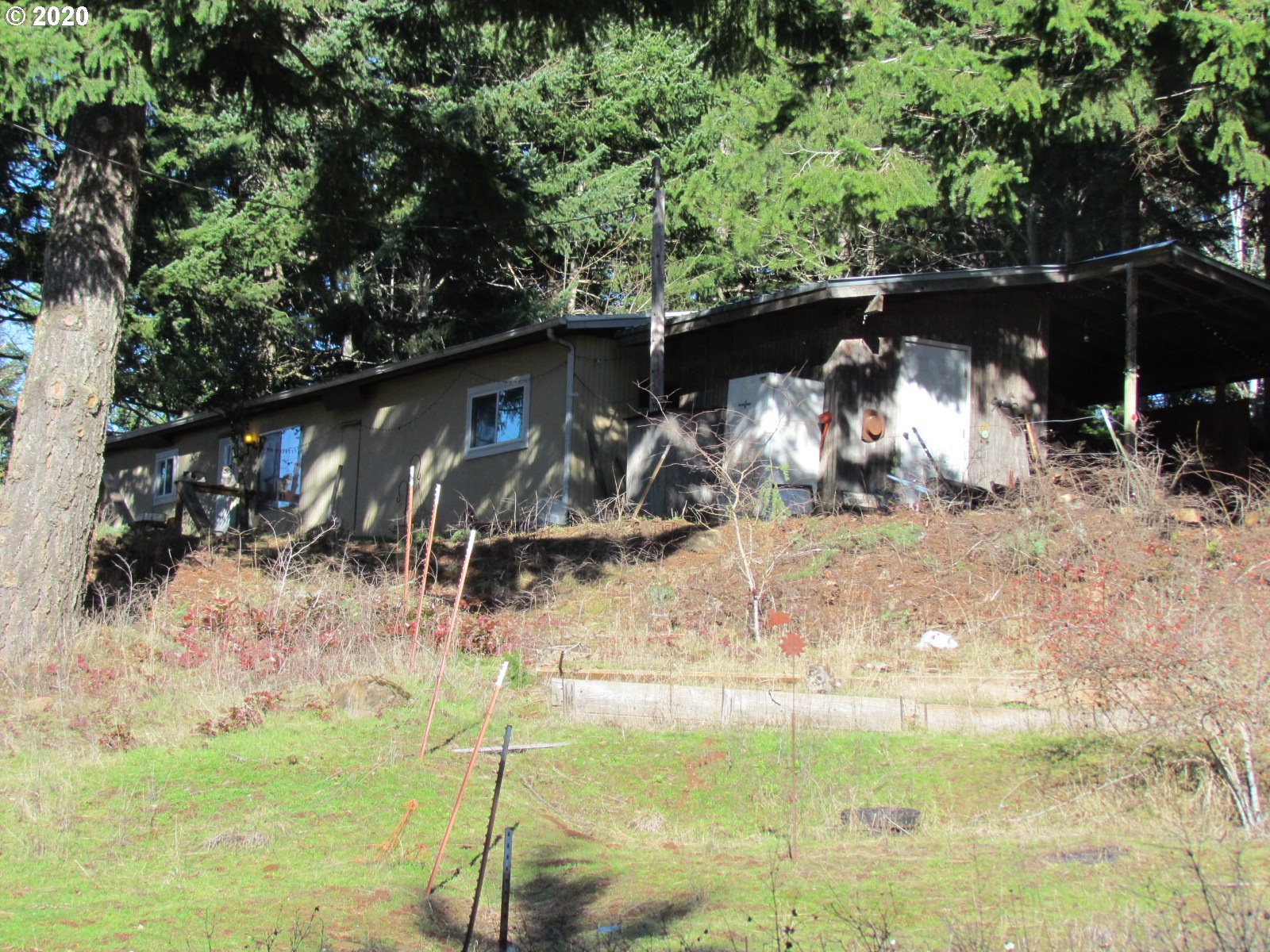 440 Snowden Road White Salmon, WA 98672 - Photo 4 of 23