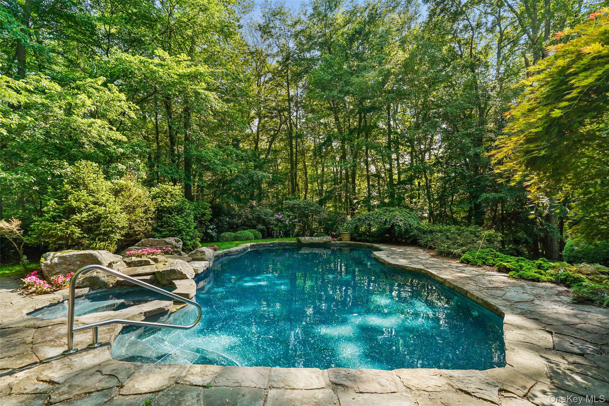 17 Eastwoods Road Pound Ridge, NY 10576 - Photo 25 of 28