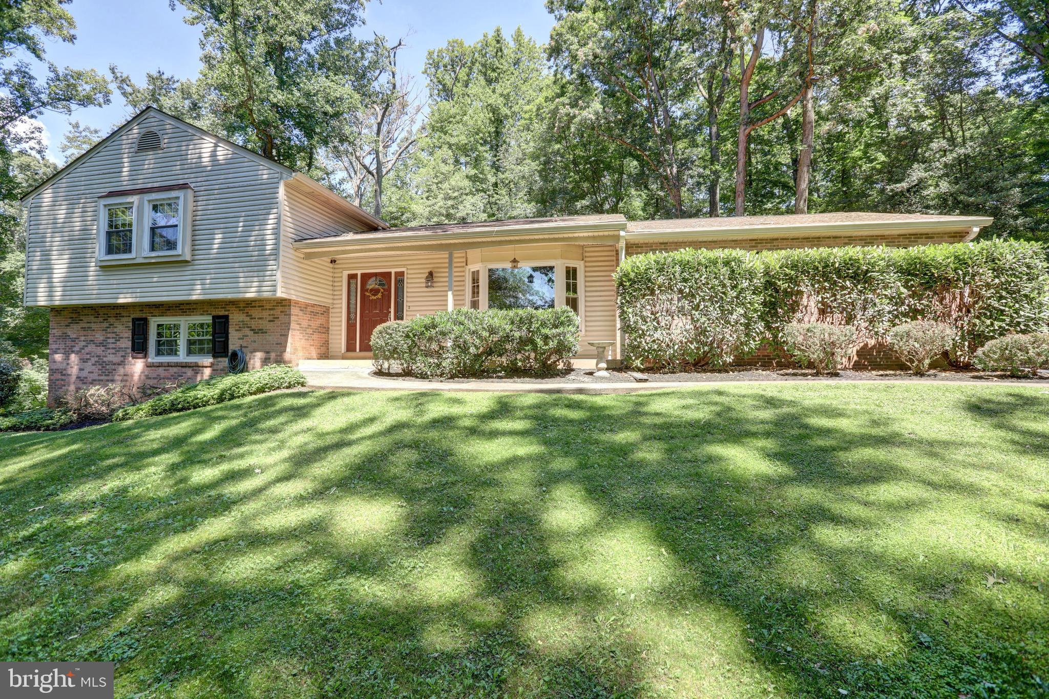 11348 Vale Road Oakton, VA 22124 - Photo 8 of 40 Gallery Image 8
