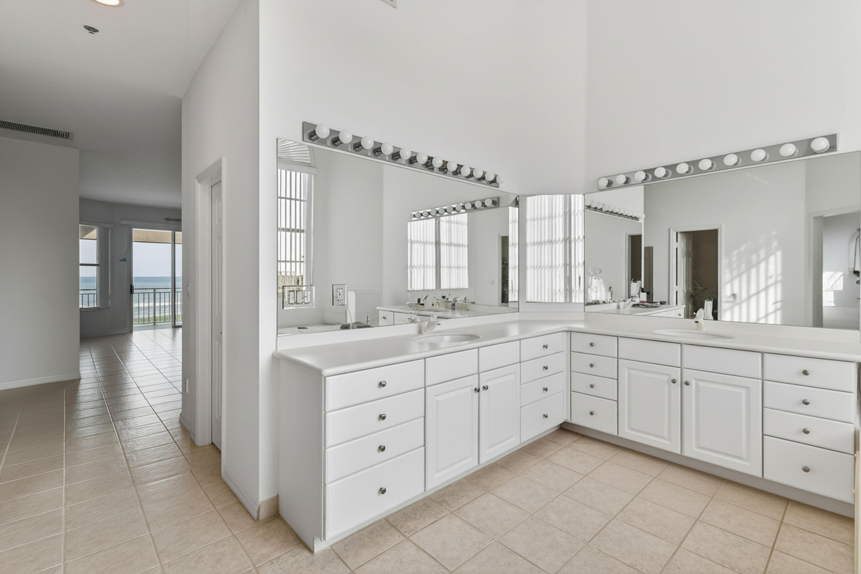115 Ocean Key Way Jupiter, FL 33477 - Photo 13 of 21 115OceanKeyWay(45)EDIT