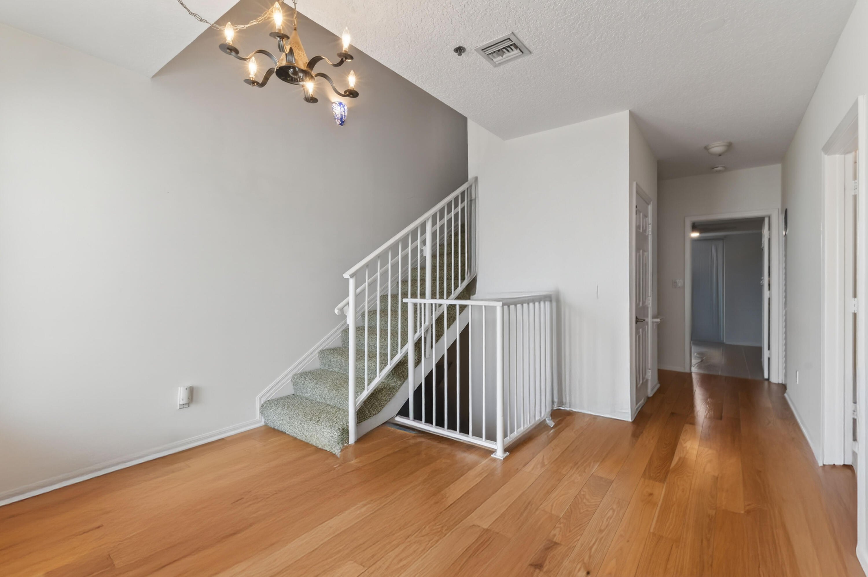 115 Ocean Key Way Jupiter, FL 33477 - Photo 5 of 21 115OceanKeyWay(6)EDIT