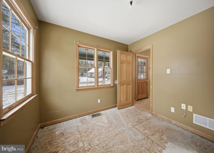 25 5th Street Hawley, PA 18428 - Photo 12 of 23