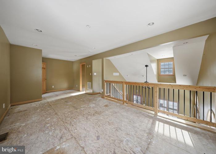 25 5th Street Hawley, PA 18428 - Photo 16 of 23