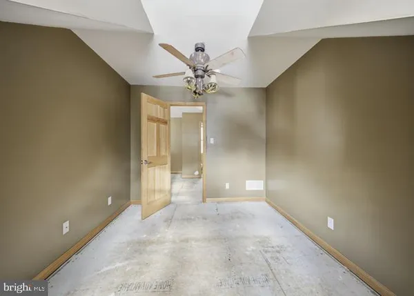 $244,500 | 25 5th Street, Hawley, PA 18428