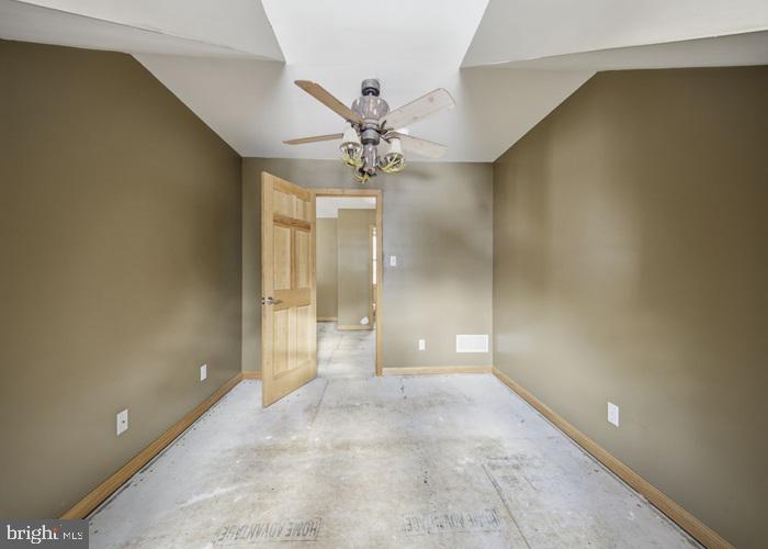 25 5th Street Hawley, PA 18428 - Photo 19 of 23