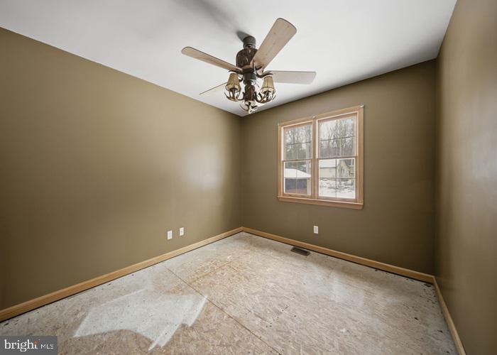 25 5th Street Hawley, PA 18428 - Photo 10 of 23