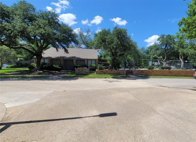 $239,900 | 5021 Buttonwood Lane, Garland, TX 75043