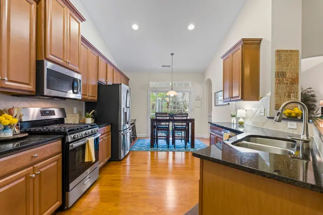 $539,000 | 2015 Oxford Street, Myrtle Beach, SC 29577