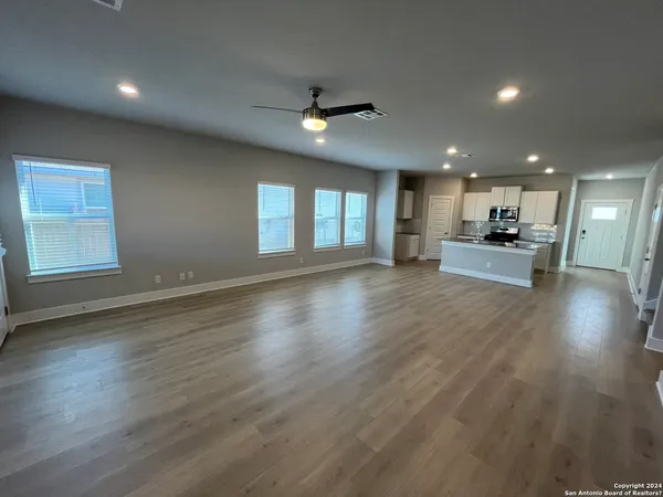 $2,350 | 4506 Nueces Path, San Antonio, TX 78253