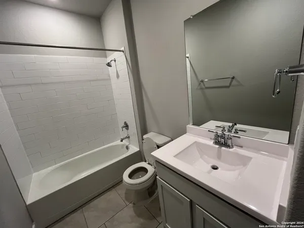 $2,350 | 4506 Nueces Path, San Antonio, TX 78253