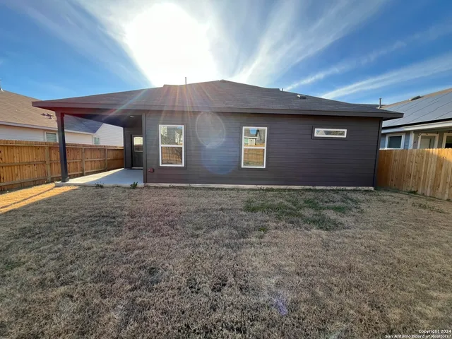 $2,450 | 4506 Nueces Path, San Antonio, TX 78253