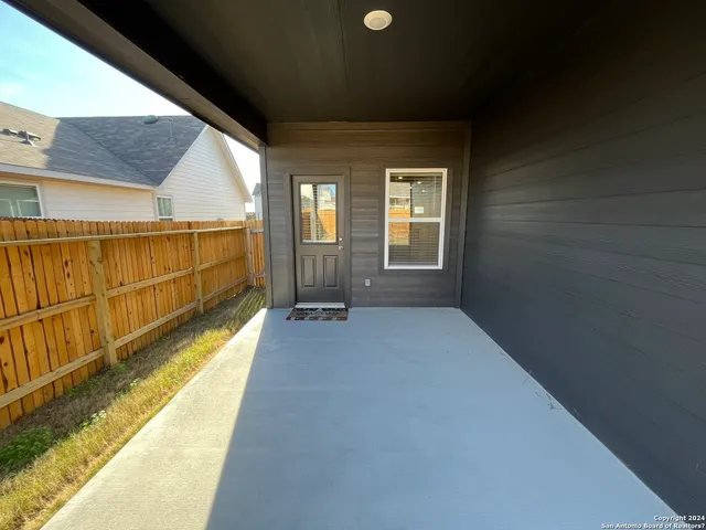 $2,450 | 4506 Nueces Path, San Antonio, TX 78253