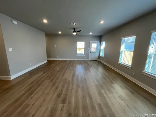 $2,350 | 4506 Nueces Path, San Antonio, TX 78253