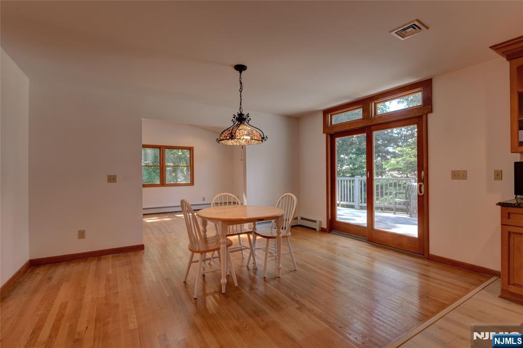 34 Knoll Road Wayne, NJ 07470 - Photo 16 of 50
