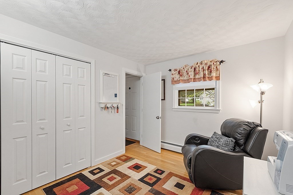 34 Leslie Road Worcester, MA 01605 - Photo 14 of 29 Gallery Image 14