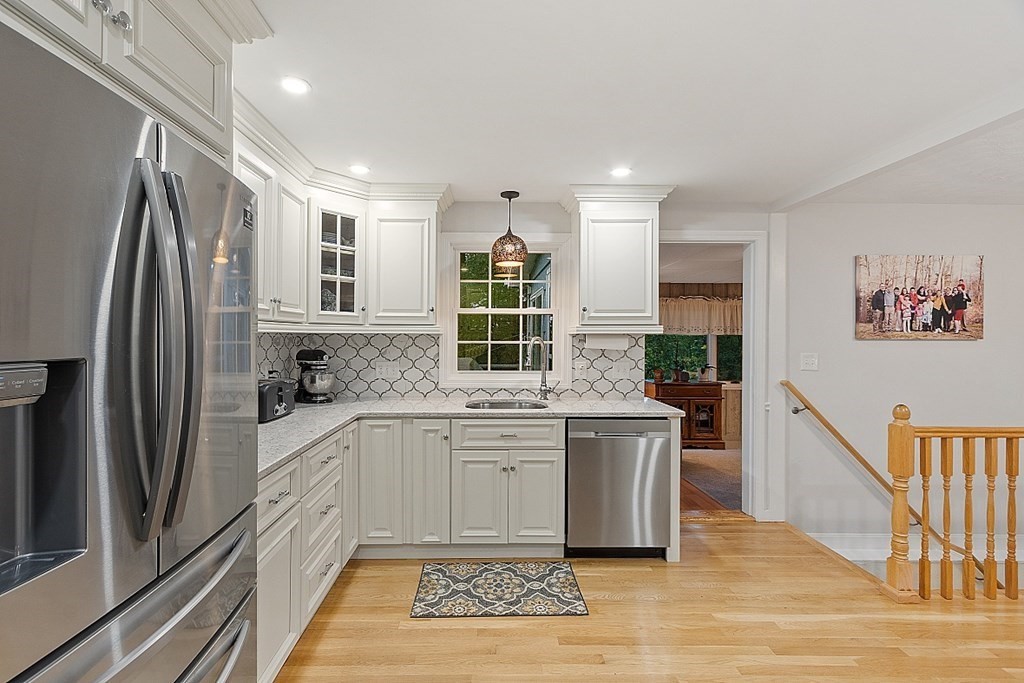 34 Leslie Road Worcester, MA 01605 - Photo 9 of 29 Gallery Image 9