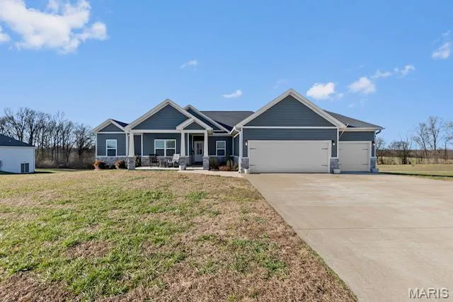 $539,900 | 519 Lakeview Crossing, Cape Girardeau, MO 63701