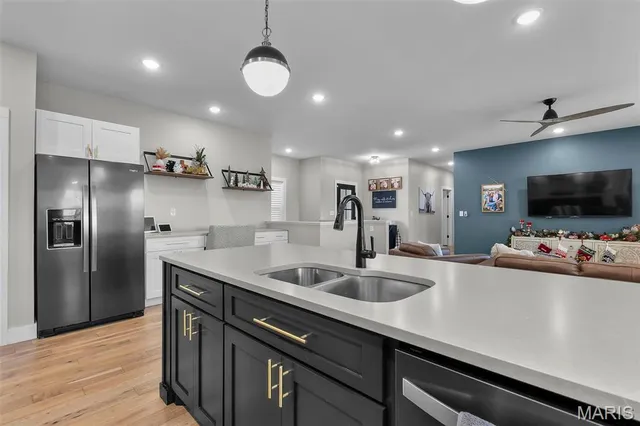 $539,900 | 519 Lakeview Crossing, Cape Girardeau, MO 63701