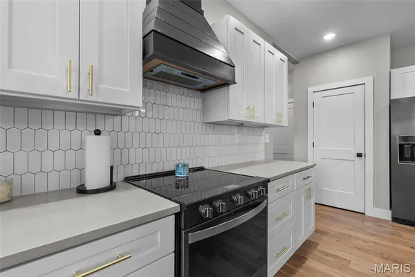 $524,900 | 519 Lakeview Crossing, Cape Girardeau, MO 63701