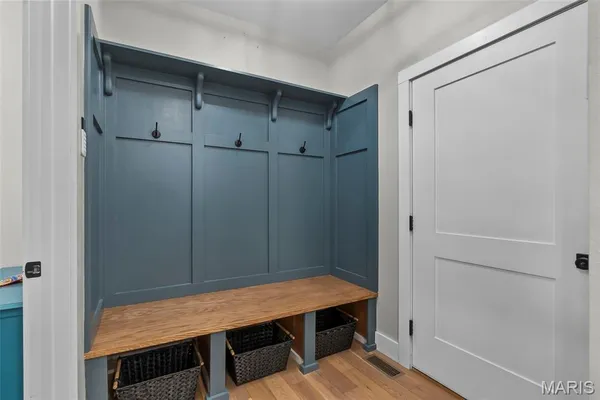 $524,900 | 519 Lakeview Crossing, Cape Girardeau, MO 63701