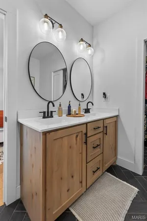 $524,900 | 519 Lakeview Crossing, Cape Girardeau, MO 63701