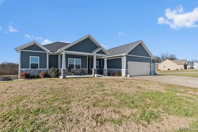 $539,900 | 519 Lakeview Crossing, Cape Girardeau, MO 63701
