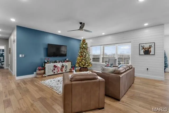 $539,900 | 519 Lakeview Crossing, Cape Girardeau, MO 63701