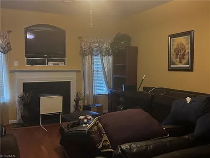 $299,000 | 3617 Pertland Trail, Greensboro, NC 27405