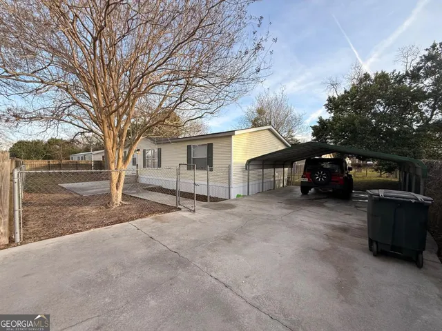 $115,000 | 121 Thompson Street, Fitzgerald, GA 31750