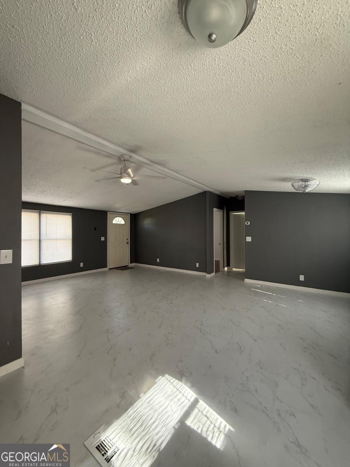 121 Thompson Street Fitzgerald, GA 31750 - Photo 4 of 16