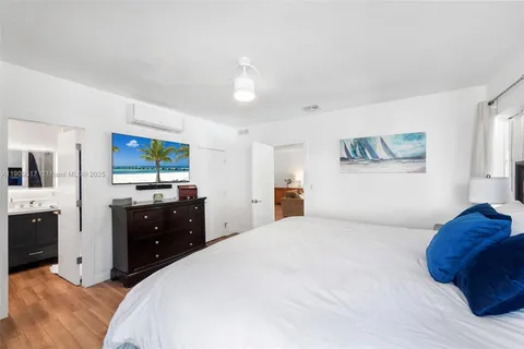 $2,999,000 | 7940 Hawthorne Avenue, Miami Beach, FL 33141