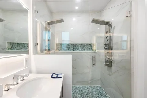 $2,999,000 | 7940 Hawthorne Avenue, Miami Beach, FL 33141