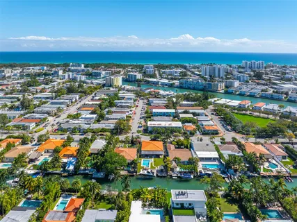 $2,999,000 | 7940 Hawthorne Avenue, Miami Beach, FL 33141