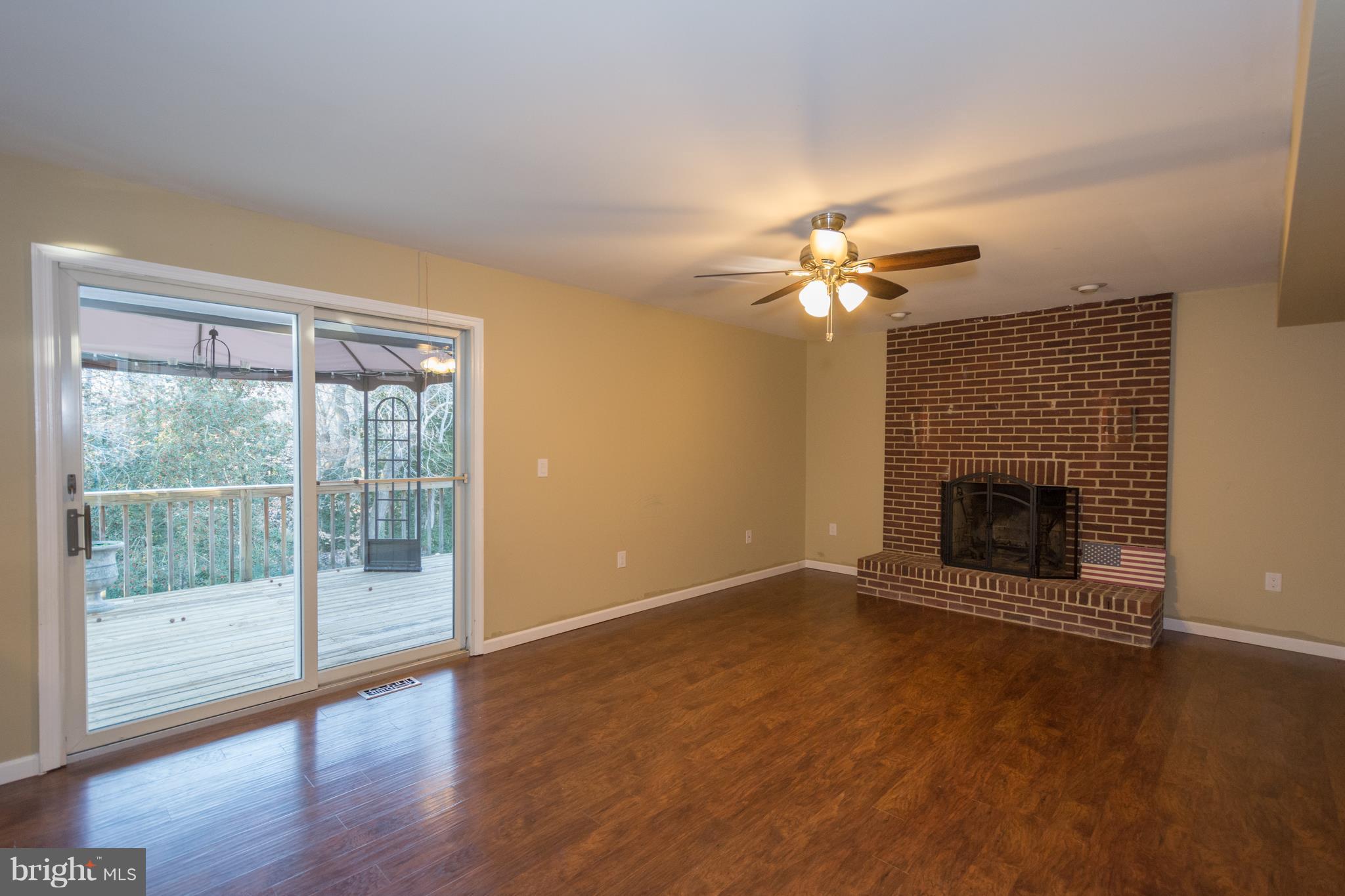 25502 Budds Creek Road Clements, MD 20624 - Photo 4 of 26 Family Room