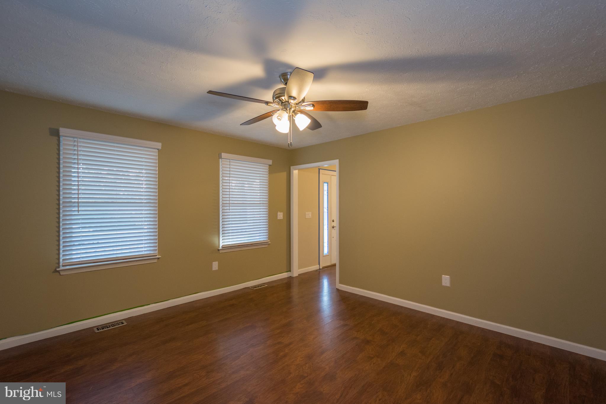 25502 Budds Creek Road Clements, MD 20624 - Photo 7 of 26 Living Room