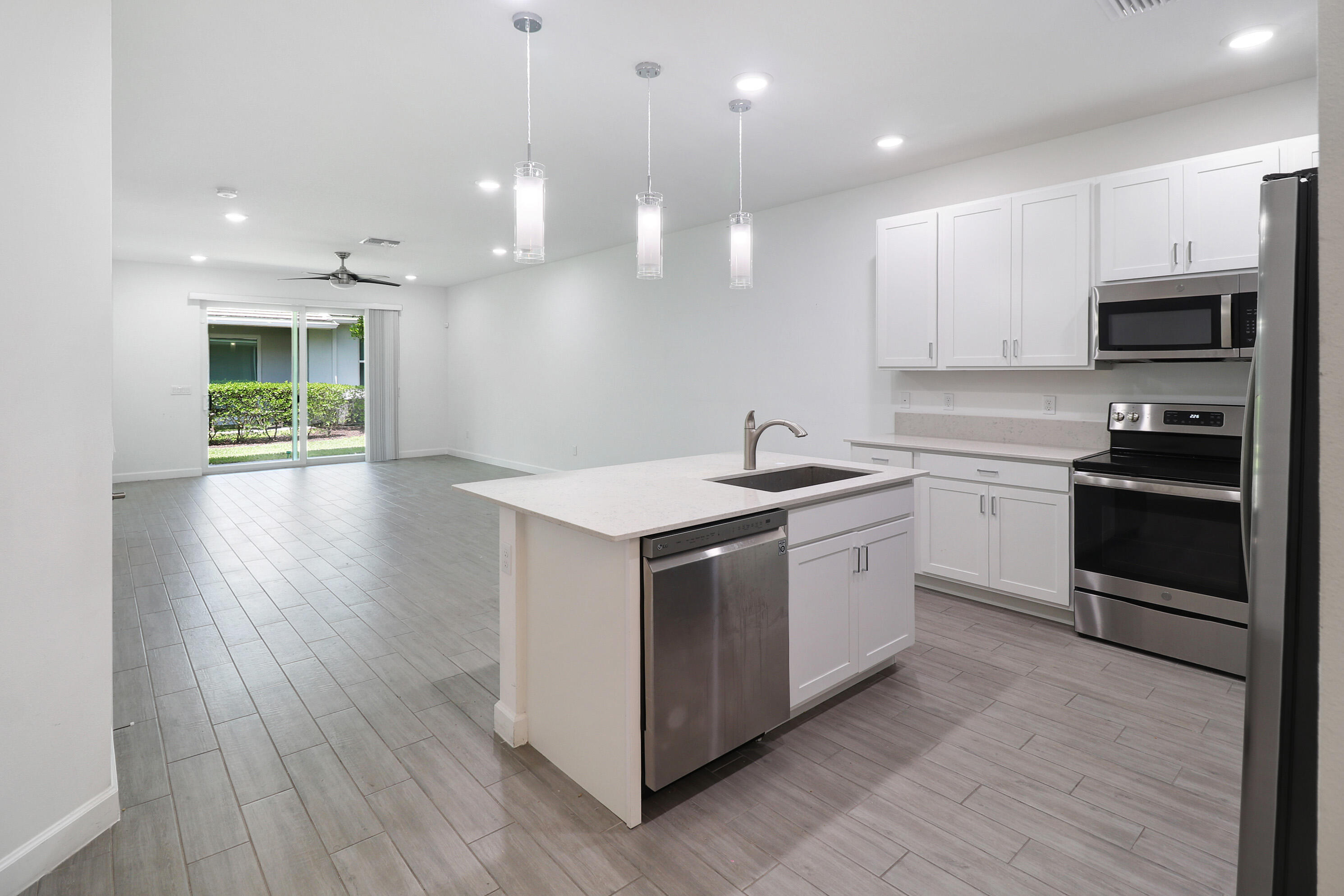 14520 Wiley Range Road Delray Beach, FL 33446 - Photo 5 of 35 14520 WILEY RANGE RD_5