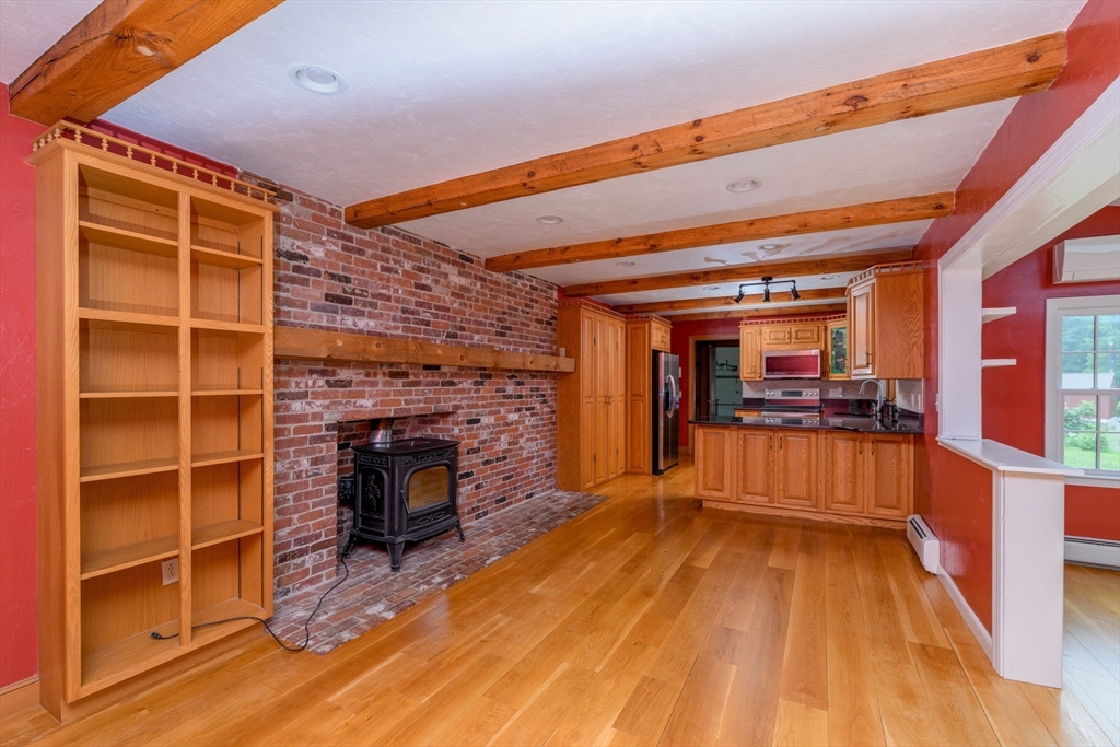 106 Newell Road Holden, MA 01520 - Photo 6 of 41