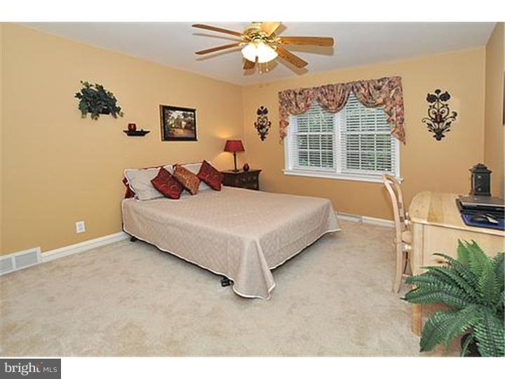 1259 Rydal Road Rydal, PA 19046 - Photo 15 of 24