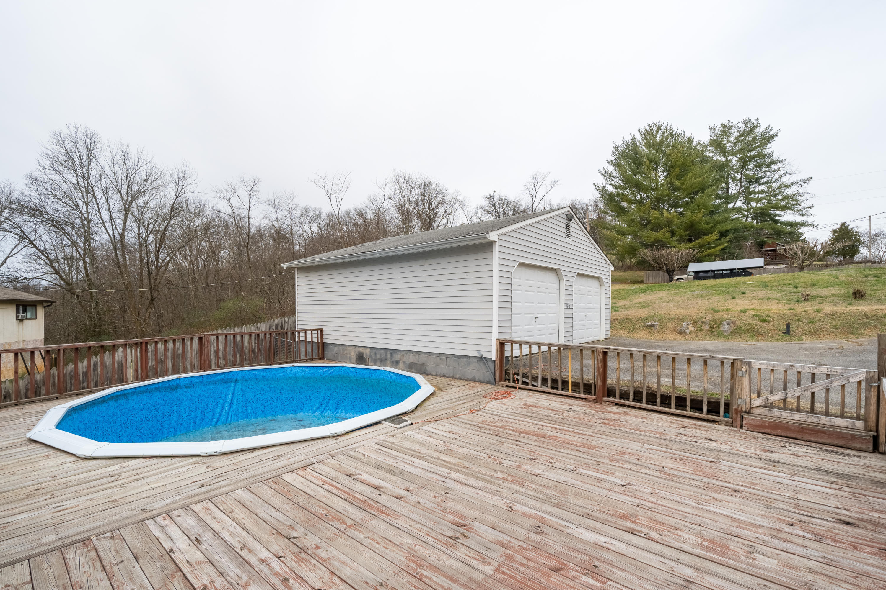 340 Sneed Hill Road Elizabethton, TN 37643 - Photo 29 of 33 340SneedHillRoad,Elizabethton(12of42)