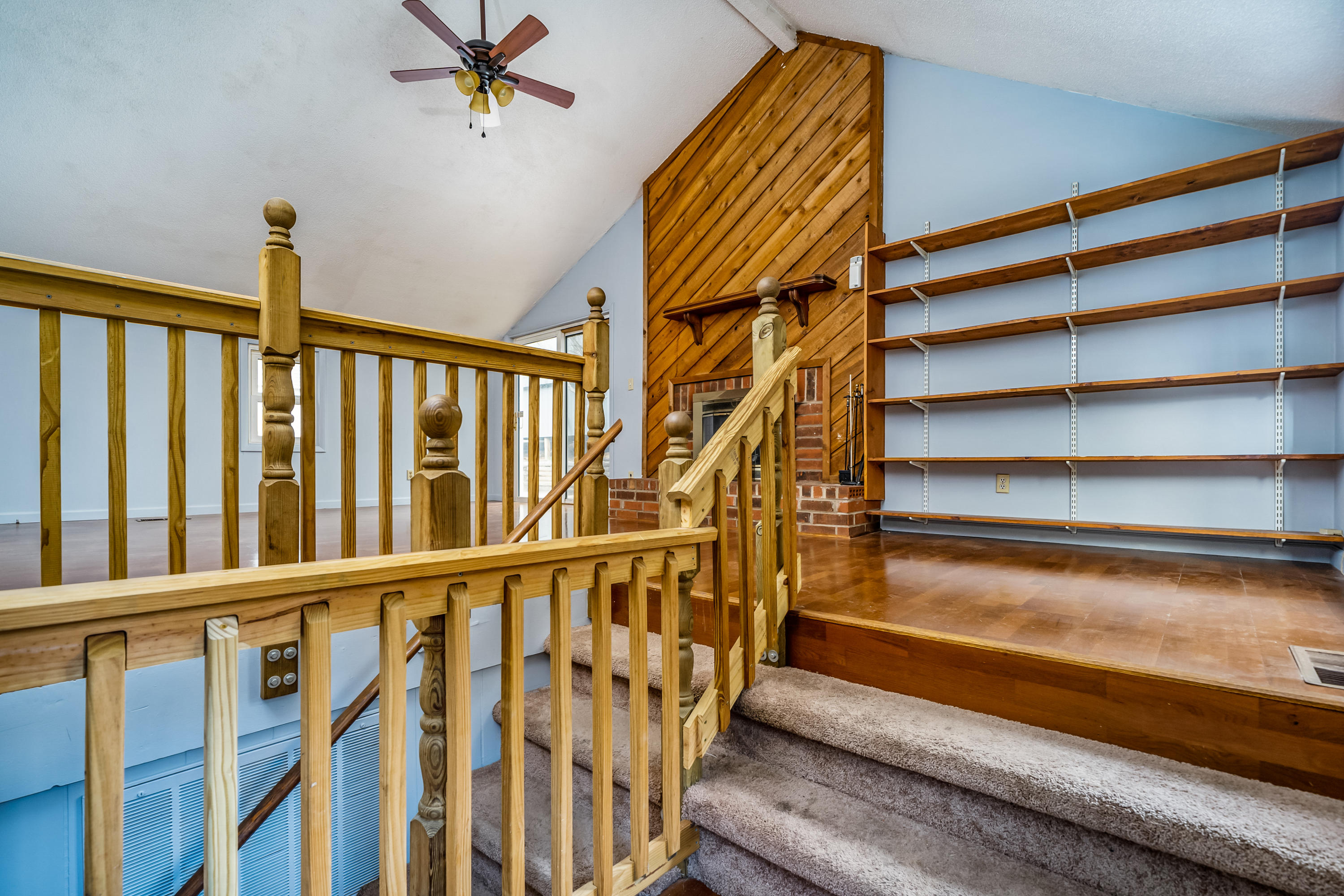 340 Sneed Hill Road Elizabethton, TN 37643 - Photo 7 of 33 340SneedHillRoad,Elizabethton(19of42)