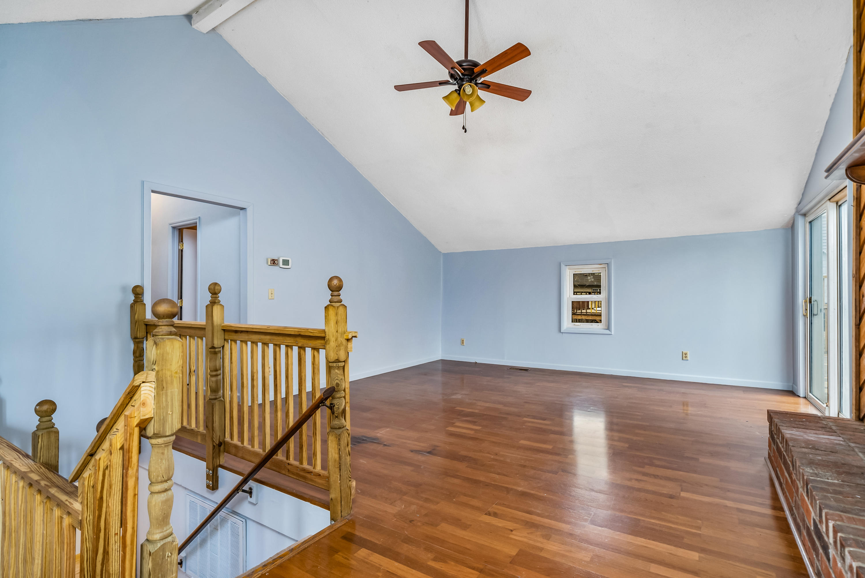 340 Sneed Hill Road Elizabethton, TN 37643 - Photo 8 of 33 340SneedHillRoad,Elizabethton(21of42)