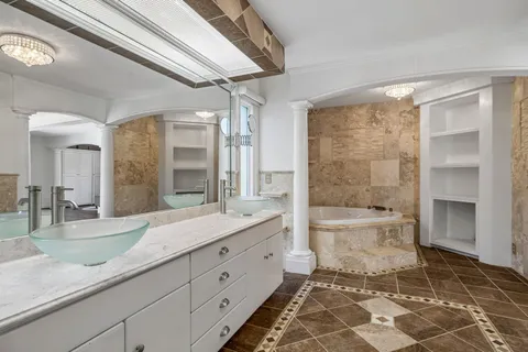 $2,495,000 | 2455 Long Hollow Pike, Hendersonville, TN 37075