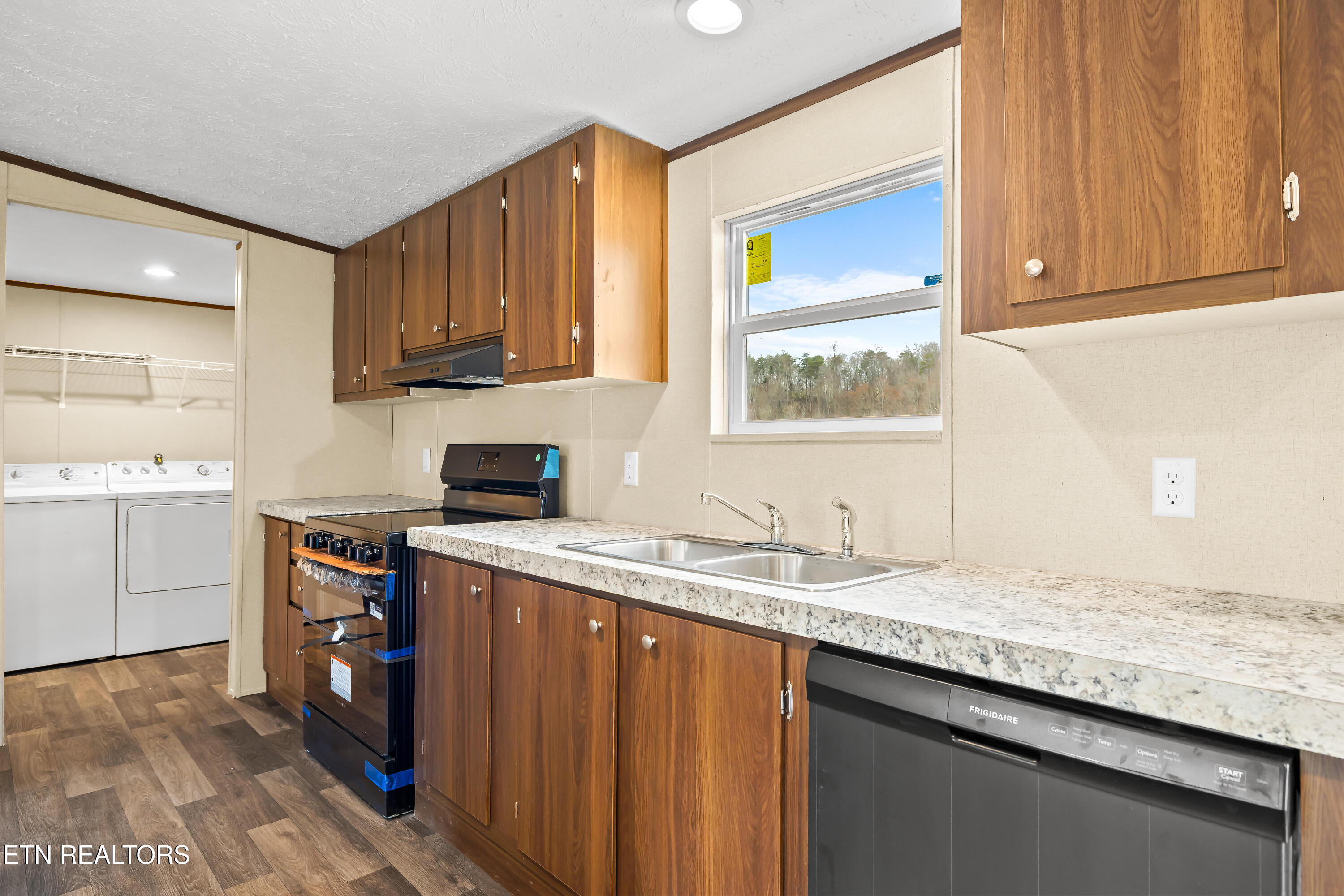 766 Greenlee Road Rutledge, TN 37861 - Photo 8 of 32 GreenleeRd-31 - Copy