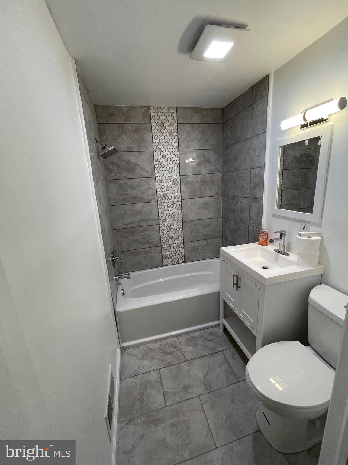 1138 South Merrimac Road Camden, NJ 08104 - Photo 20 of 24